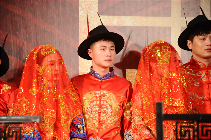 The collective wedding of 'Hong Da Hong' and 'China Hong' is so beautiful!-Guangdong Handar